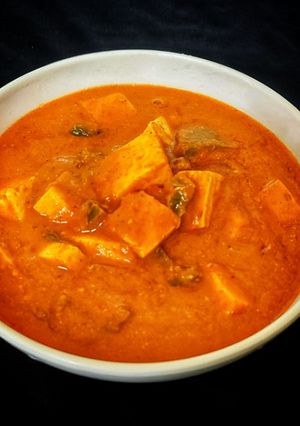 A picture of No Onion No Garlic Paneer Masala.
