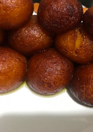 A picture of Gulab jamun (milk powder).