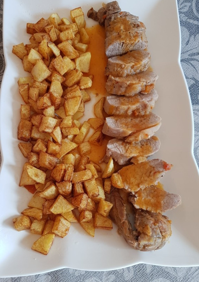 Una foto de Solomillo de cerdo con salsa de verduras