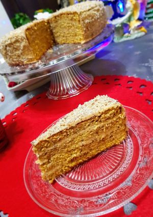 O poză a rețetei Clasicul "Tort cu nucă".