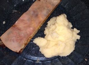 Una foto de Matambre de novillo con Roquefort a la parrilla.