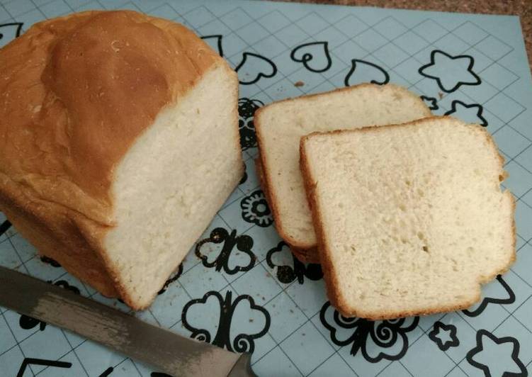 Steps to Prepare Super Quick Homemade P-chan&#39;s White Sandwich Bread (in a bread machine)