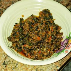 A picture of Tomato ugwu sauce.