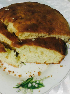 A picture of Homemade chiffon cake.
