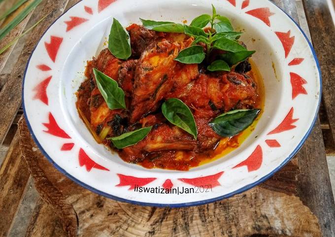 Resep Ikan Cakalan Tongkol Woku Belanga Oleh Iiswatizain Cookpad