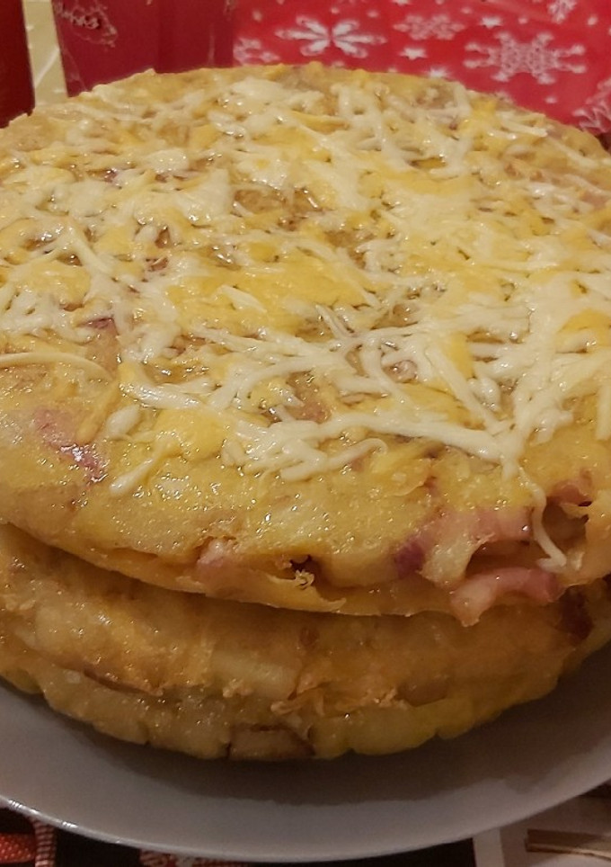 Una foto de Tortilla de 3 pisos