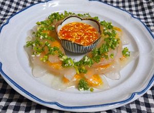 Hình của món Bánh bột lọc tôm thịt.