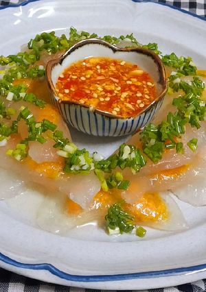 Hình của món Bánh bột lọc tôm thịt.