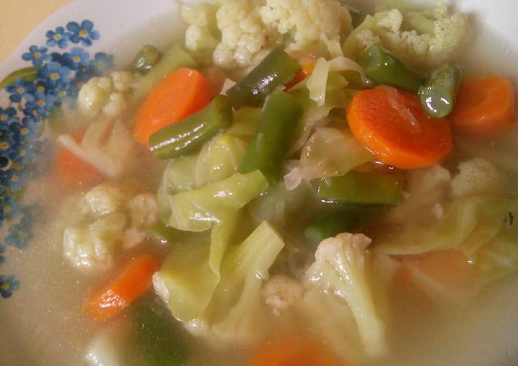 Sop bening sayuran #5 resep pertamaku