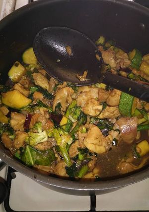 Una foto de Pollo estilo chino a mi gusto