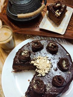 ডিম ছাড়া চকলেট কেক(Dim chara chocolate Cake recipe in Bengali) রেসিপির প্রধান ছবি