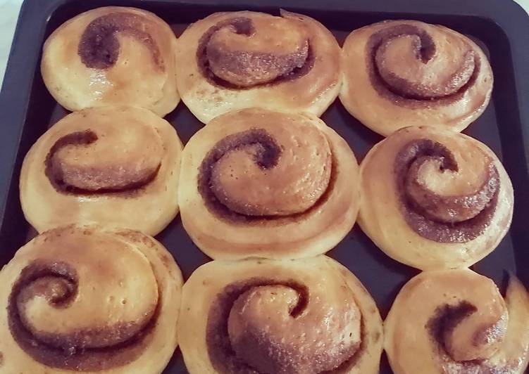 Cinnamon Rolls