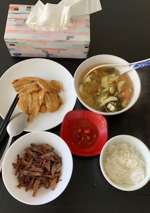 Hình của món Cơm nhà số 4.