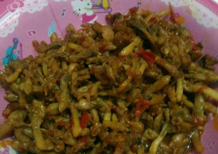 Sambal goreng lorjuk