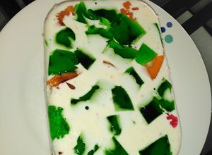 Una foto de Postre de colores