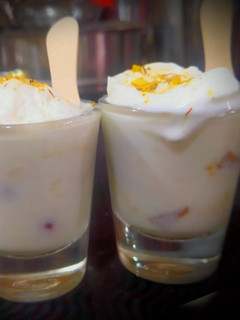 મિક્સ ફ્રૂટ ક્રીમ (Mix Fruit Cream Recipe in Gujarati) રેસીપી મુખ્ય ફોટો