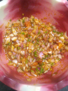 टमाटर प्याज़ सालसा (tamatar pyaz salsa recipe in Hindi) रेसिपी मुख्य फोटो