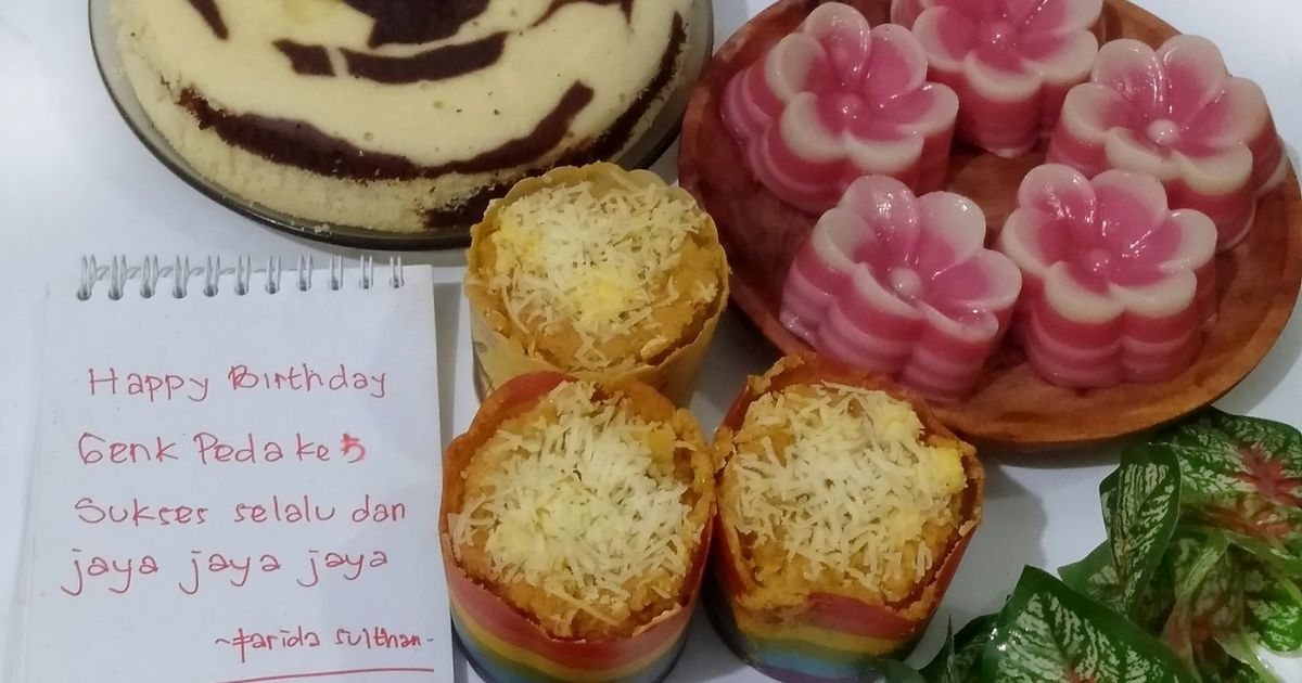 Set Menu Dessert Simple Lapis Pepe Merah Putih, Bolu Selai Nanas Keju, Bolu Kukus Dua Telur