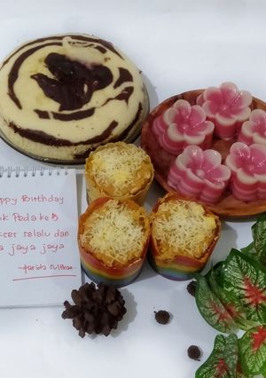 Foto resep Set Menu Dessert Simple Lapis Pepe Merah Putih, Bolu Selai Nanas Keju, Bolu Kukus Dua Telur