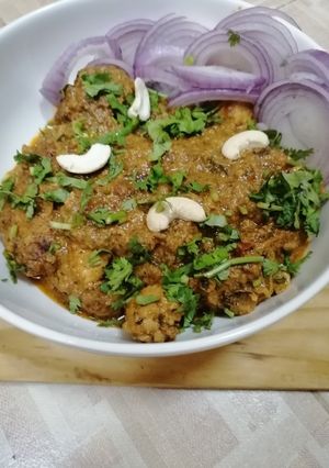 A picture of Maharaja chicken.