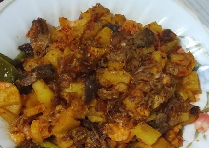 Sambel goreng kentang rempela ati udang