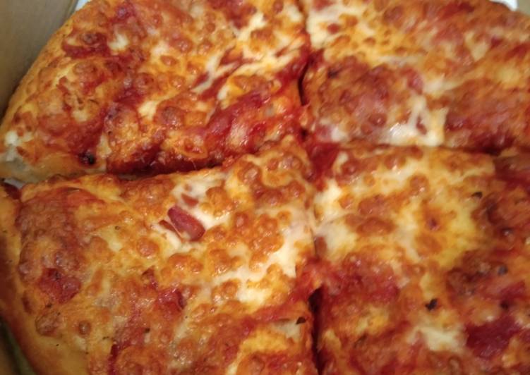 Recipe of Award-winning Cheezy Pizza