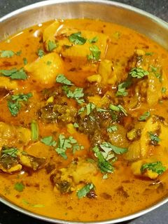 মশলা চিকেন (masala chicken recipe in Bengali) রেসিপির প্রধান ছবি