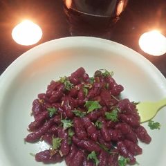 A picture of Beet Gnocchi(pasta).