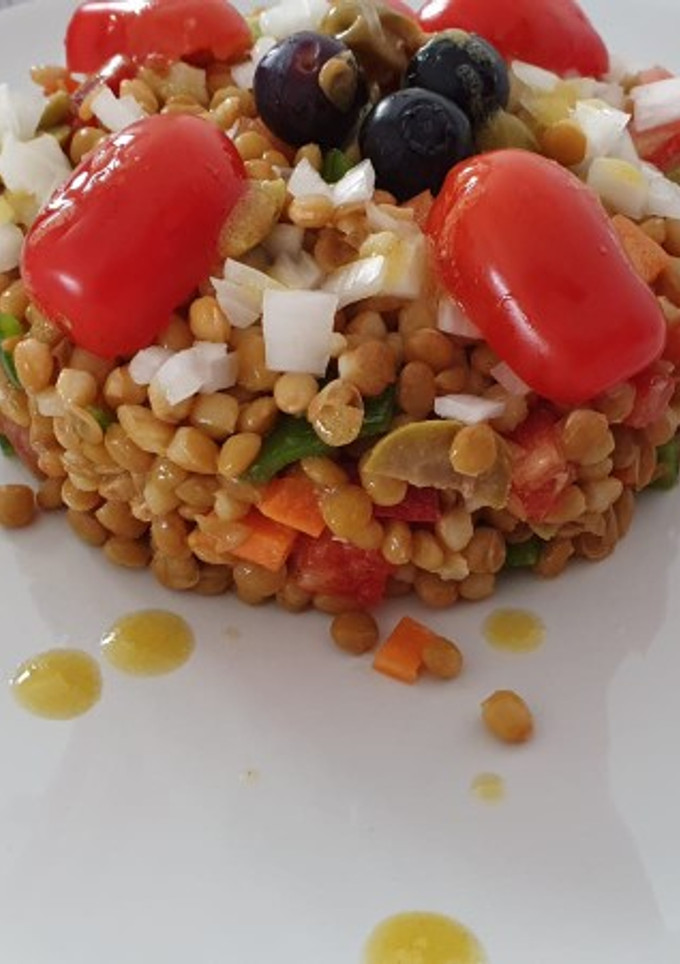 Una foto de Ensalada de lentejas con vinagreta de mostaza