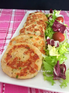 Foto principal de Tortitas o hamburguesas de atún y patata
