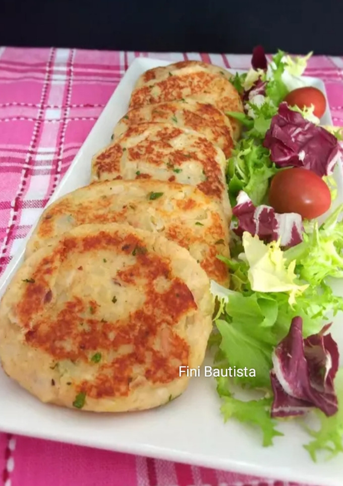 Una foto de Tortitas o hamburguesas de atún y patata