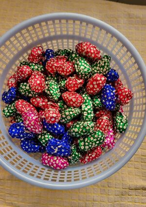 A picture of Stuffed dates chocolate.