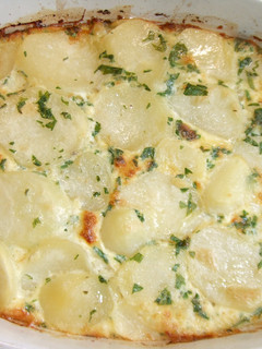 Una foto de Bacalao horneado con patatas