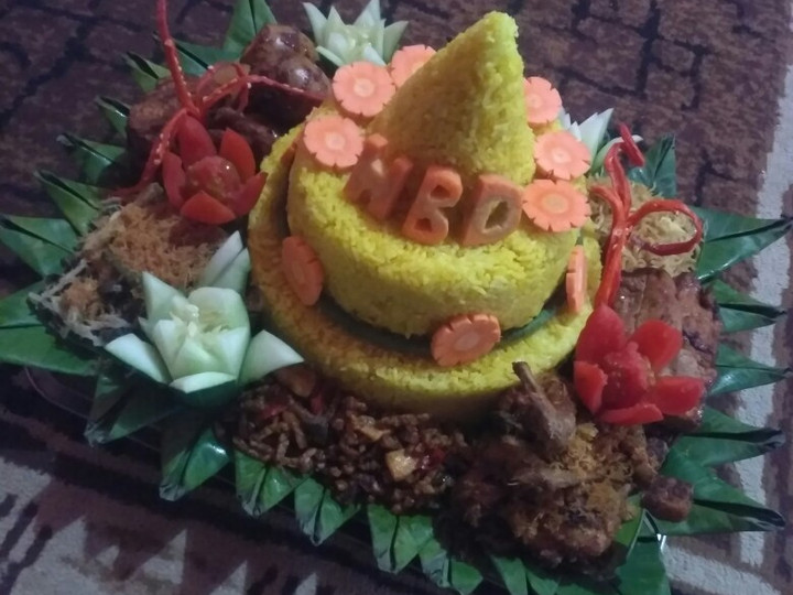 Resep: Nasi tumpeng ulang tahun Yang Sederhana
