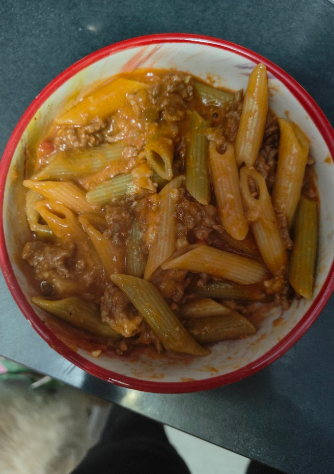 Una foto de Macarrones veganos olla express