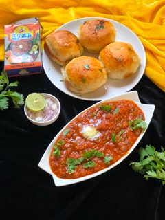 મુંબઈ સ્ટાઇલ પાવભાજી રેસીપી મુખ્ય ફોટો
