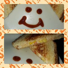 A picture of Cheese sandwich.