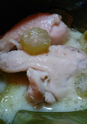 Foto resep OPOR AYAM ala Tegal [Warung Lesehan Banyumili]