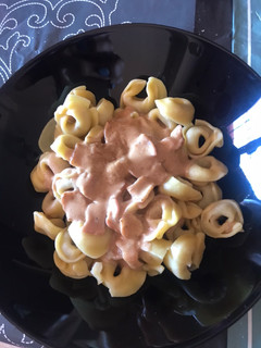Una foto de Tortellini de queso a mi manera