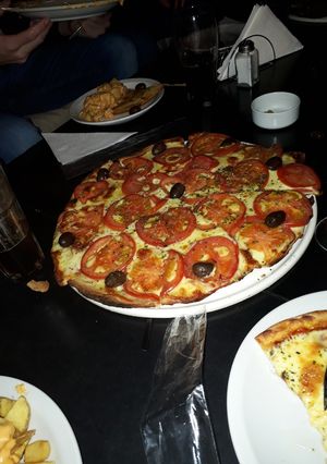 Una foto de Pizza napolitana