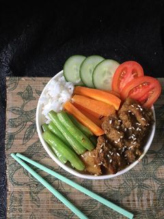 Foto resep Rice Bowl tumis sayur with gulai daging