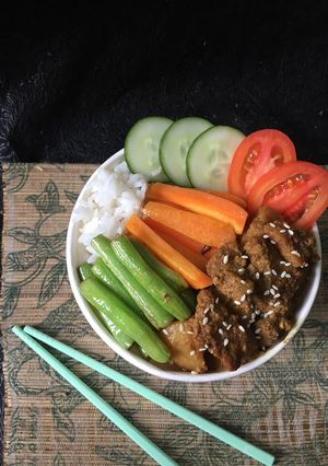 Foto resep Rice Bowl tumis sayur with gulai daging