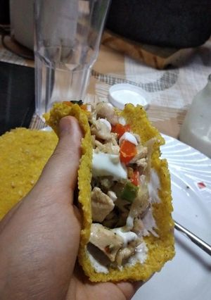 Una foto de Fajitas con arroz yamaní