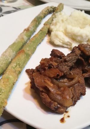 Una foto de Filetitos encebollados
