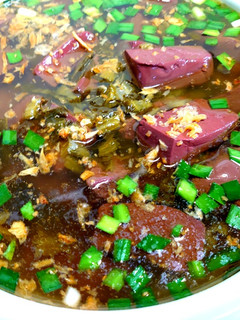 酸菜豬血湯 (家常料理) 的食譜成品照片