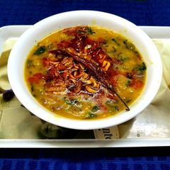 A picture of Bathua Dal.