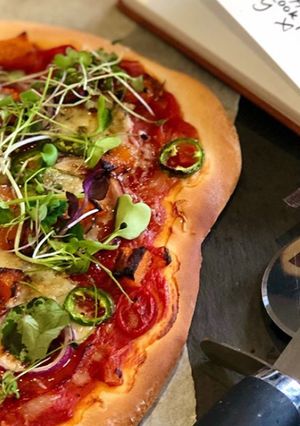 A picture of The No Yeast Pizza.