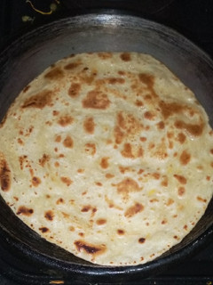 A picture of Coconut and carrot chapos....Fancy Ann.