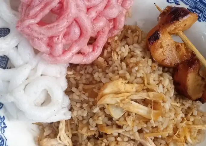 Nasi goreng mawut poll pedass