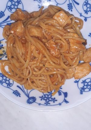 O poză a rețetei Spaghete cu piept de pui.